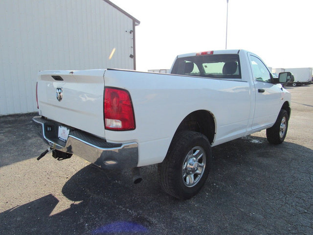 Used 2018 RAM 2500 Tradesman w/ Chrome Appearance Group AWD/4WD image 3