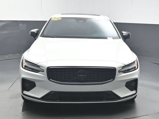Certified 2024 Volvo S60 B5 Plus w/ Protection Package Premier AWD/4WD image 3