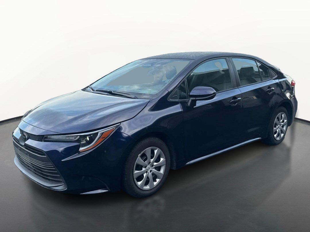 Used 2025 Toyota Corolla LE FWD image 7