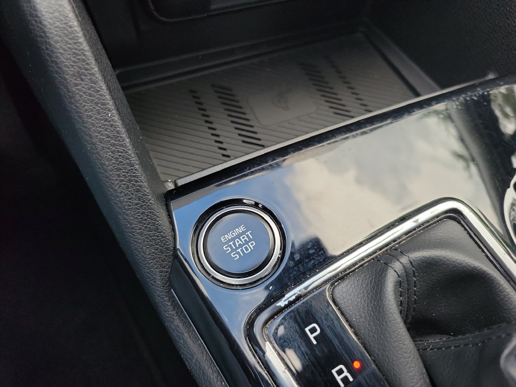 Certified 2024 Kia Sportage EX FWD image 30