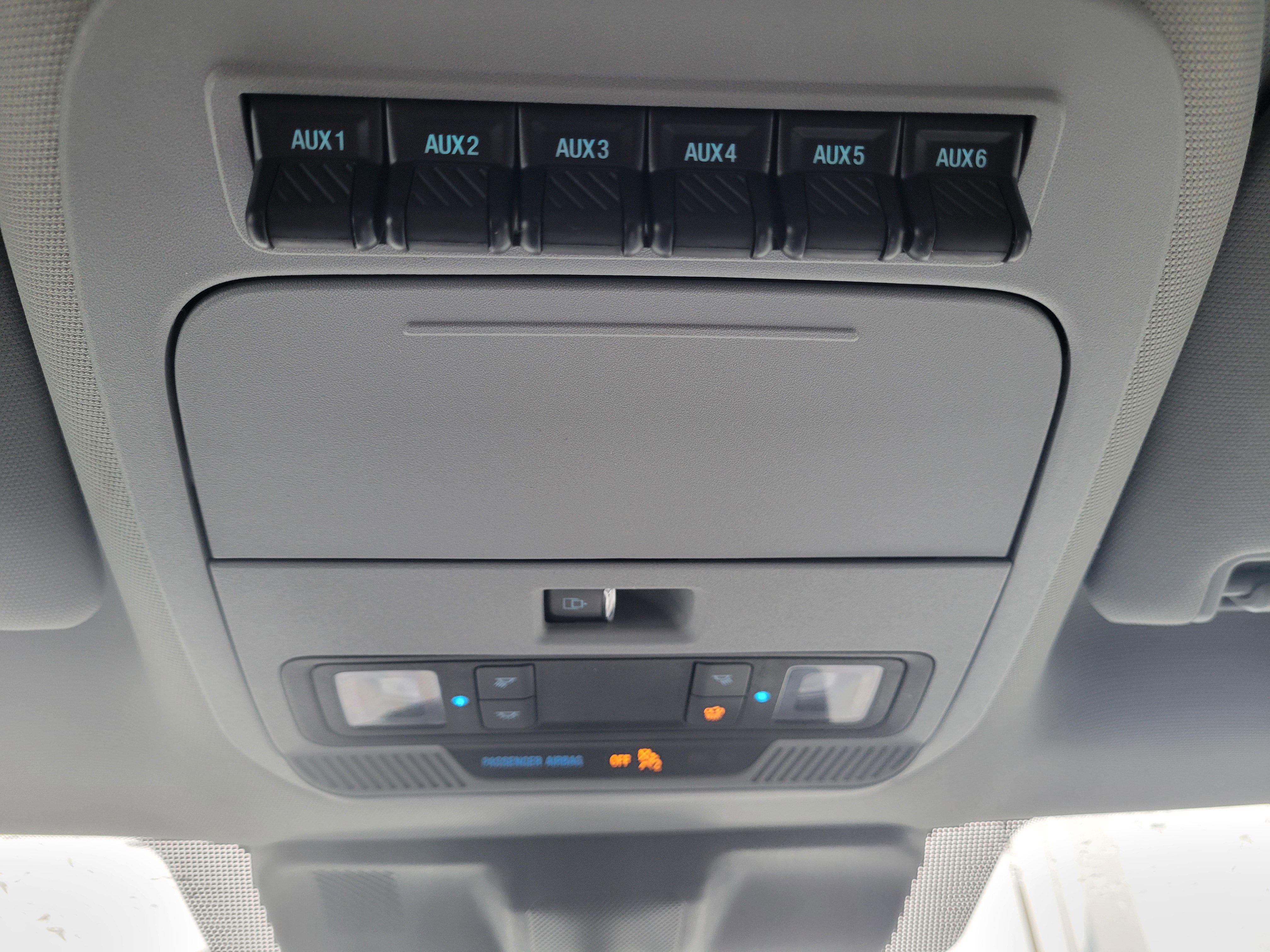 Used 2023 Ford F350 XLT w/ XLT Premium Package image 27