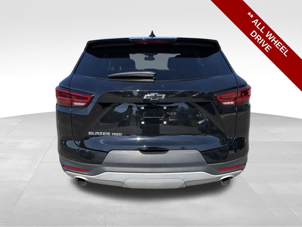 Used 2023 Chevrolet Blazer LT w/ Driver Confidence Package image 5