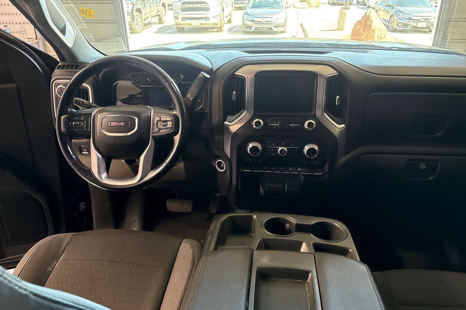 Used 2019 GMC Sierra 1500 Elevation w/ Elevation Value Package RWD image 4