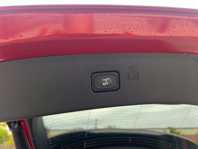 Used 2024 Ford Edge SEL w/ Convenience Package AWD/4WD image 16
