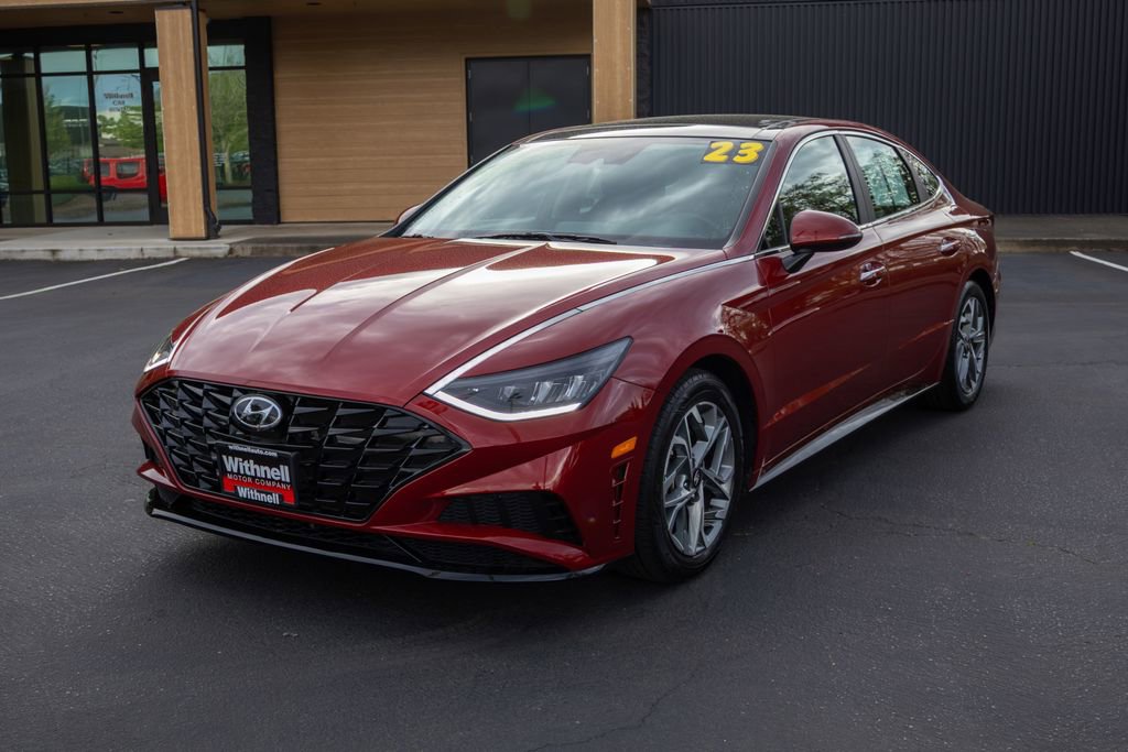Certified 2023 Hyundai Sonata SEL w/ Convenience Package image 3