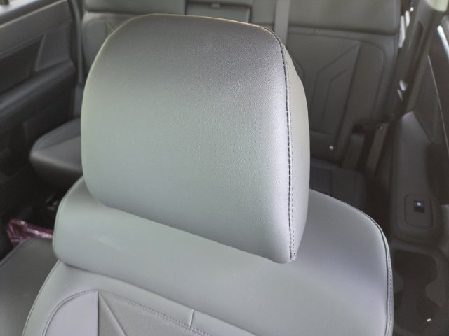 New 2027 Hyundai Santa Fe SEL FWD image 27