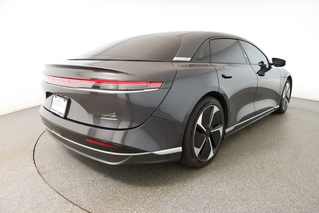 Used 2023 Lucid Air Touring image 4