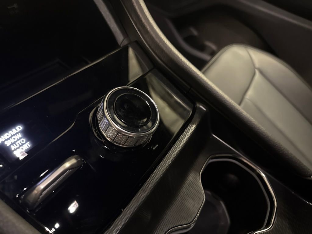 New 2025 Jeep Grand Cherokee Limited image 23