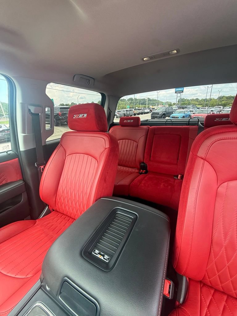 Used 2018 Chevrolet Silverado 1500 LT w/ All Star Edition AWD/4WD image 12