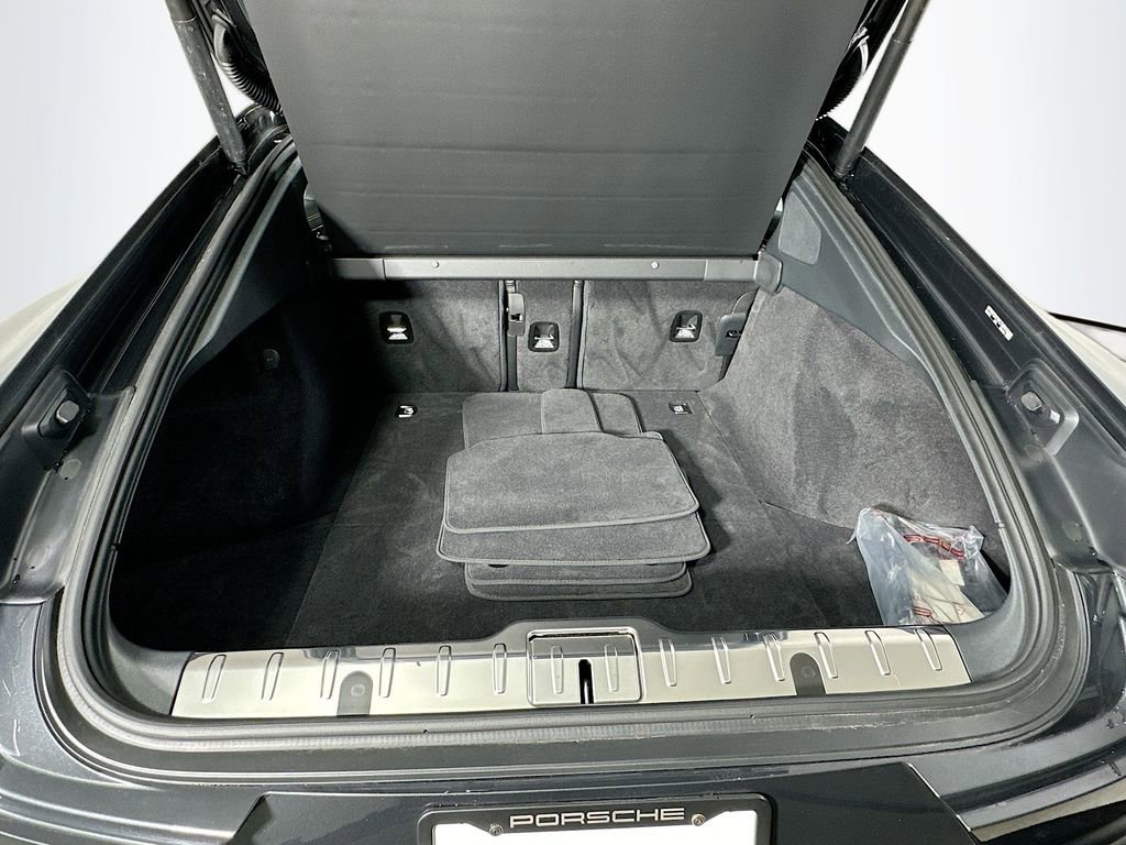 Used 2023 Porsche Panamera Turbo S image 28