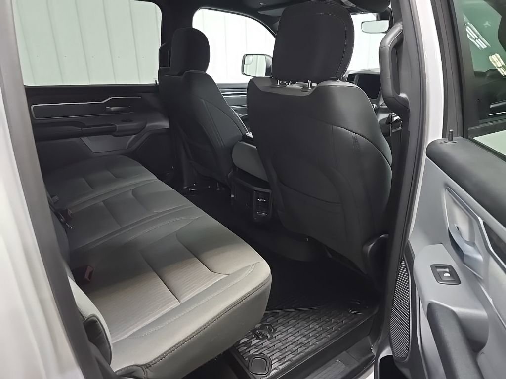 Used 2021 RAM 1500 Big Horn image 17