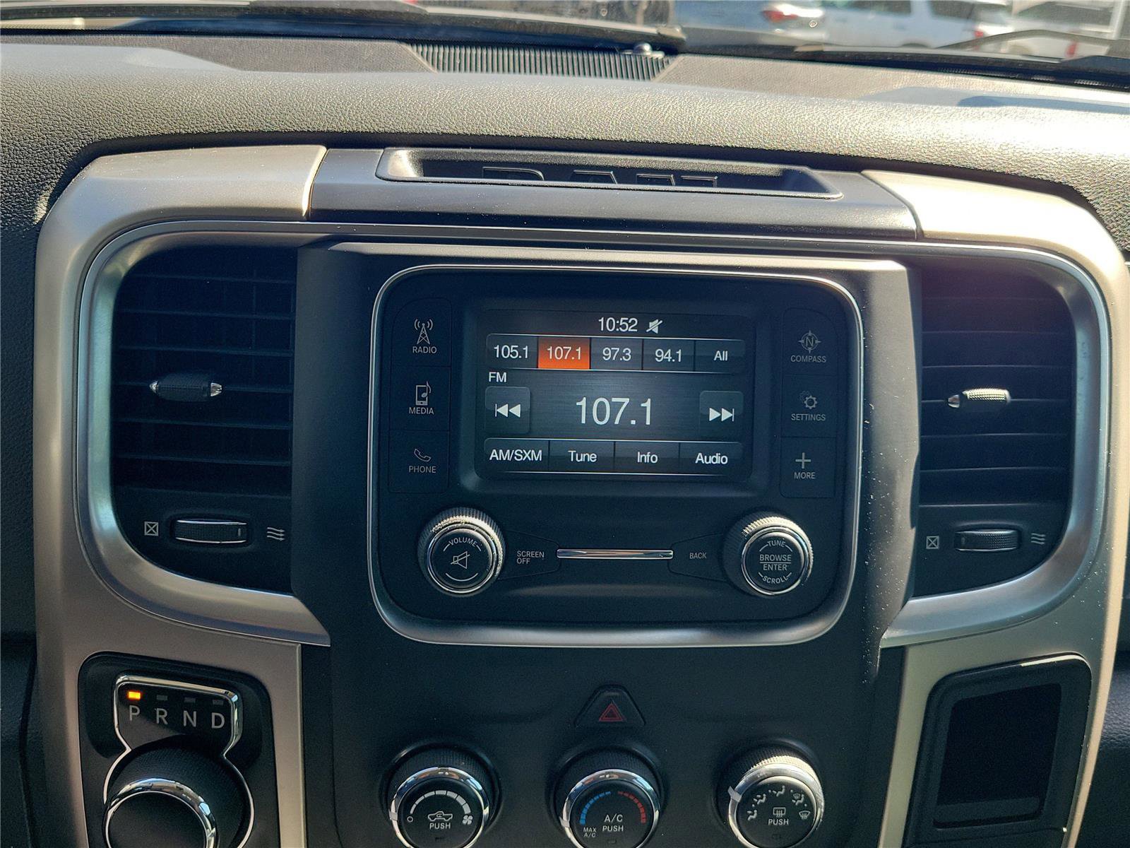 Used 2020 RAM 1500 Classic SLT AWD/4WD image 24