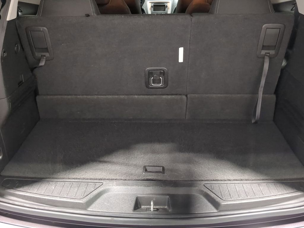 Used 2015 GMC Acadia SLE image 48