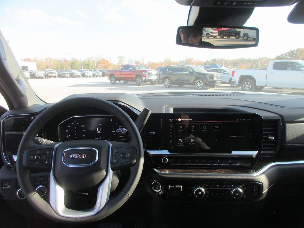 New 2026 GMC Sierra 1500 SLE w/ Max Trailering Package image 15
