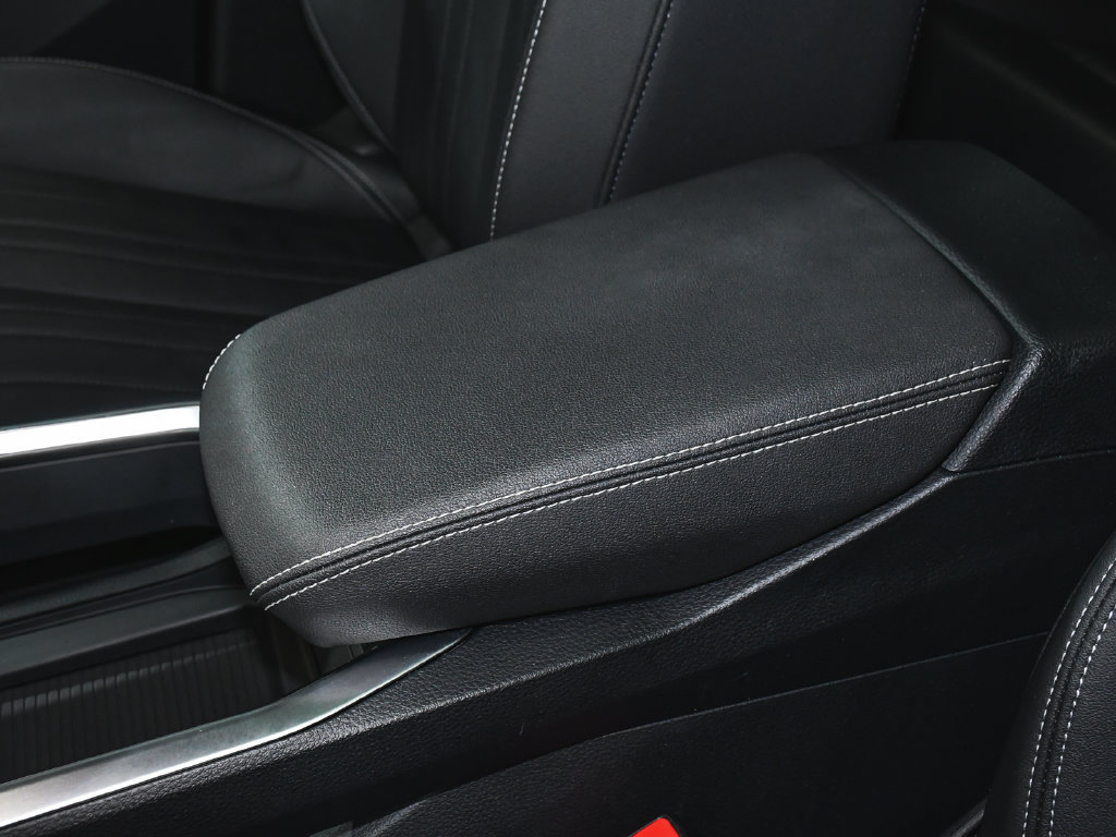 Used 2024 Audi Q8 e-tron Premium AWD/4WD image 46