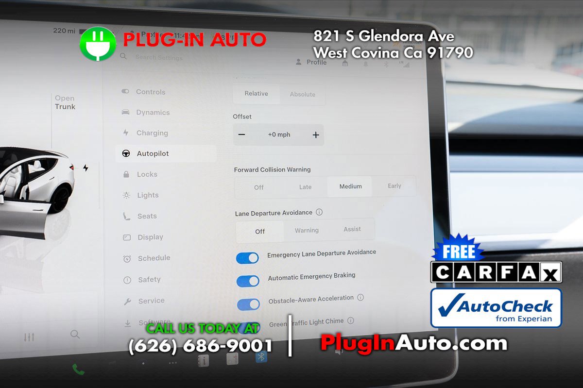 Used 2022 Tesla Model Y Performance image 25