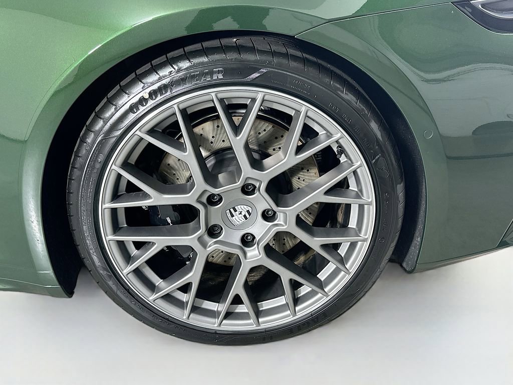 New 2026 Porsche 911 Carrera 4S image 33