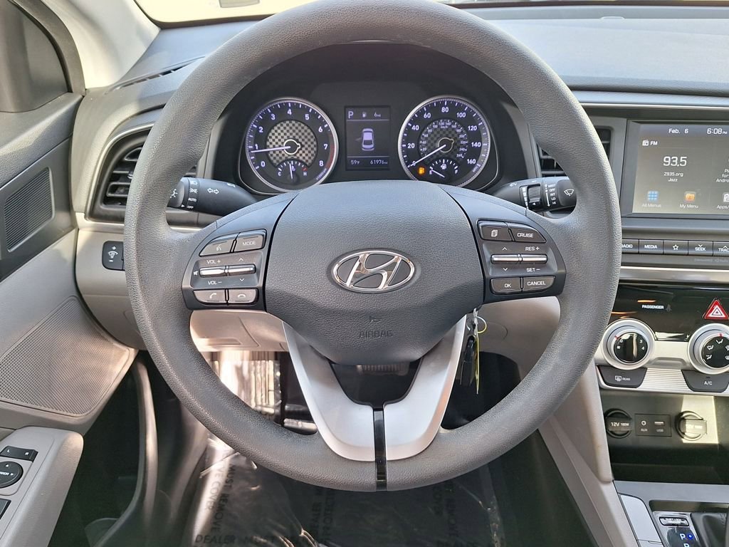 Used 2019 Hyundai Elantra SEL image 14