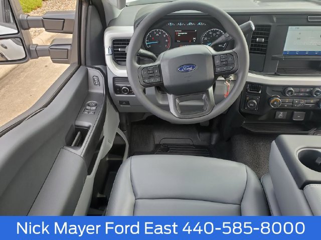 New 2027 Ford F350 XL w/ XL Chrome Package AWD/4WD image 18
