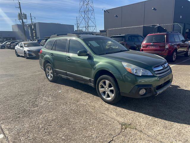 Used 2013 Subaru Outback 2.5i Limited image 3
