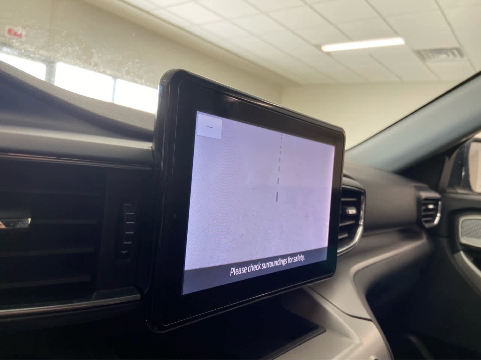 Used 2023 Ford Explorer XLT w/ Equipment Group 202A image 36