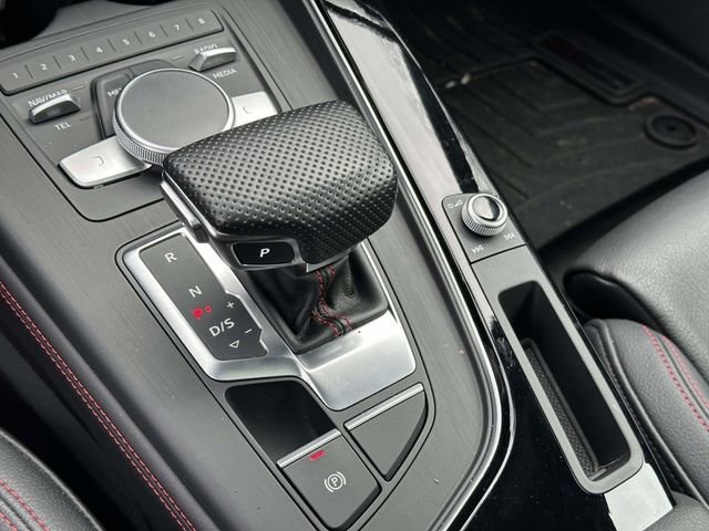 Used 2018 Audi A4 2.0T Premium Plus image 25