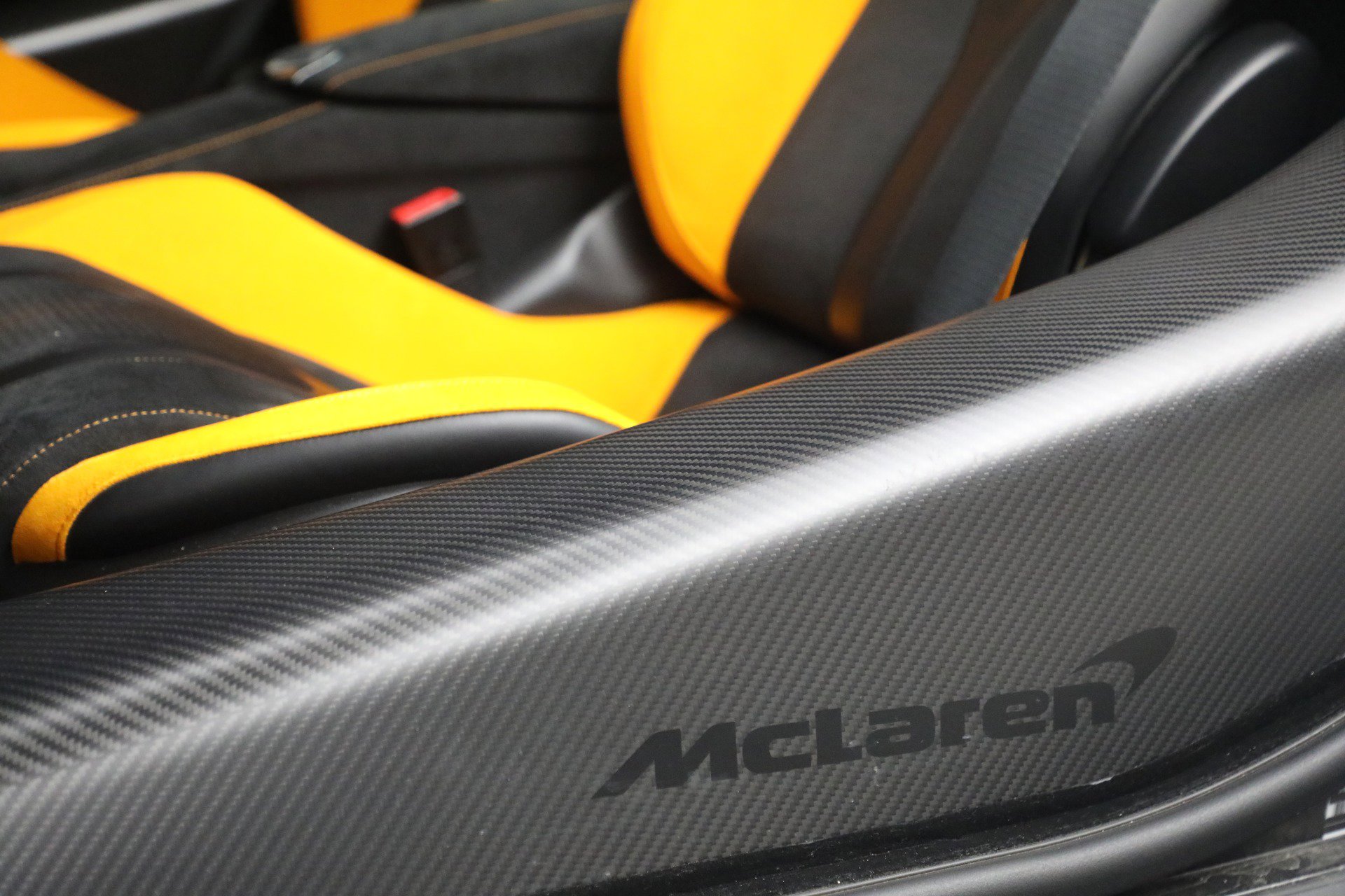 Used 2024 McLaren 750S image 30