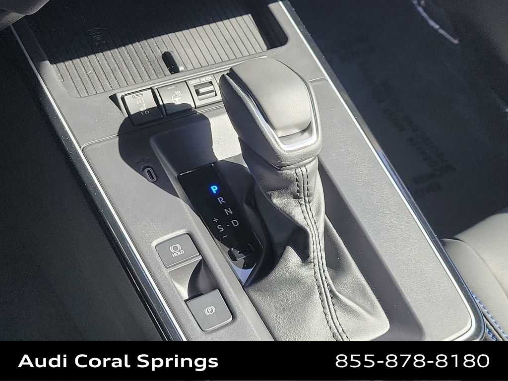 Used 2026 Toyota Corolla Cross XSE w/ Convenience Package image 25