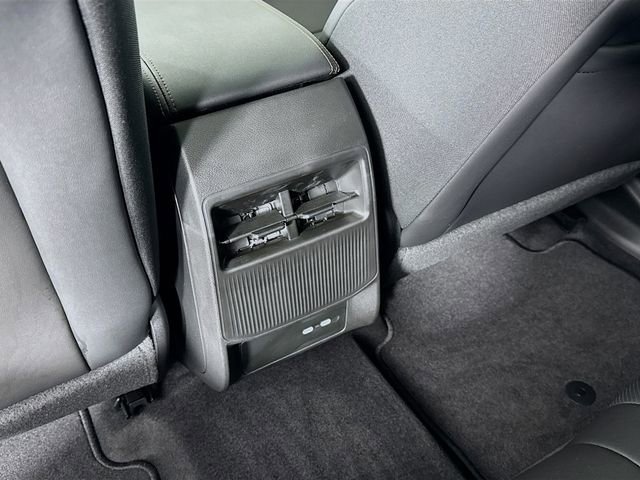 New 2026 Jeep Cherokee Limited image 30