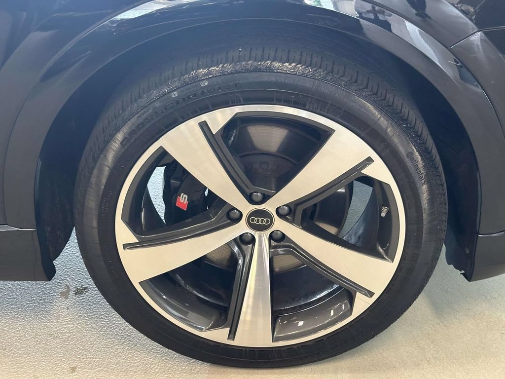 Used 2024 Audi SQ8 Prestige AWD/4WD image 8