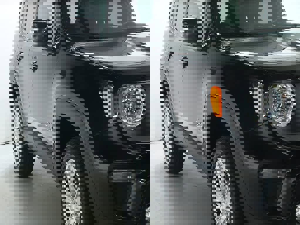 Used 2023 Jeep Renegade Limited image 8