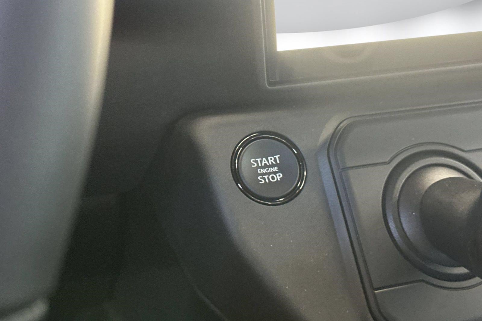 New 2026 Land Rover Defender 110 OCTA AWD/4WD image 14