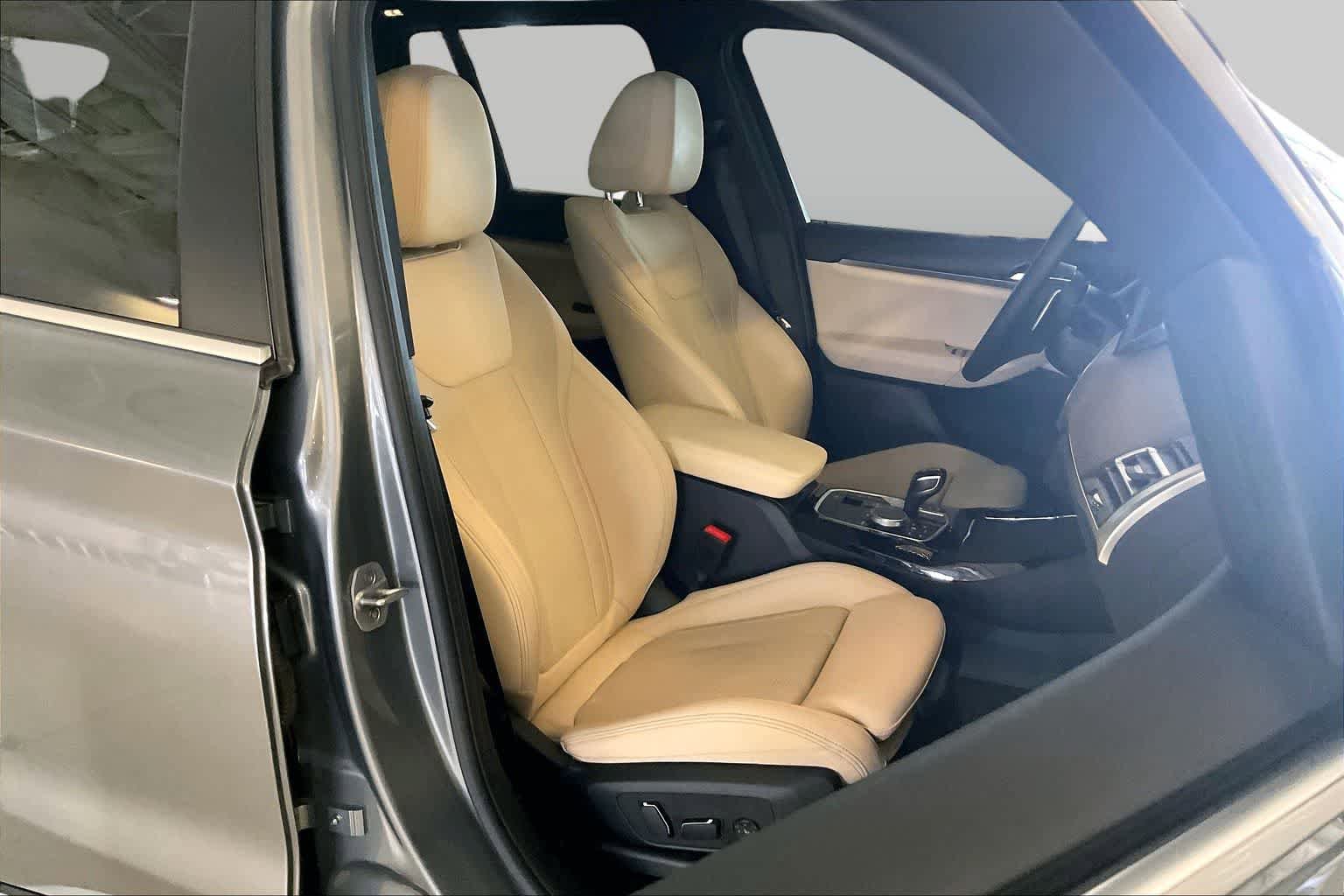Certified 2024 BMW X3 sDrive30i w/ Convenience Package RWD image 8