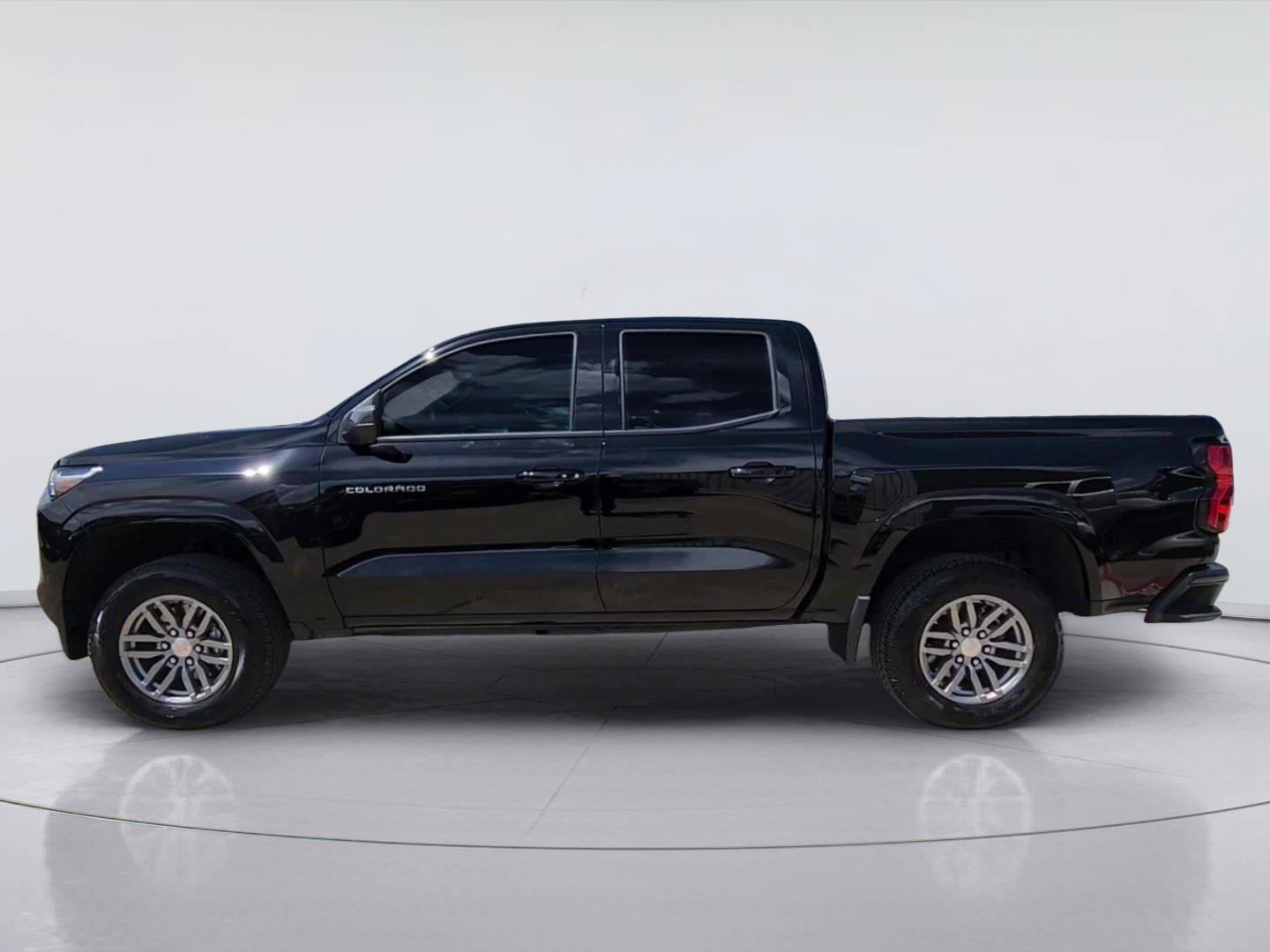 Certified 2026 Chevrolet Colorado LT RWD image 5
