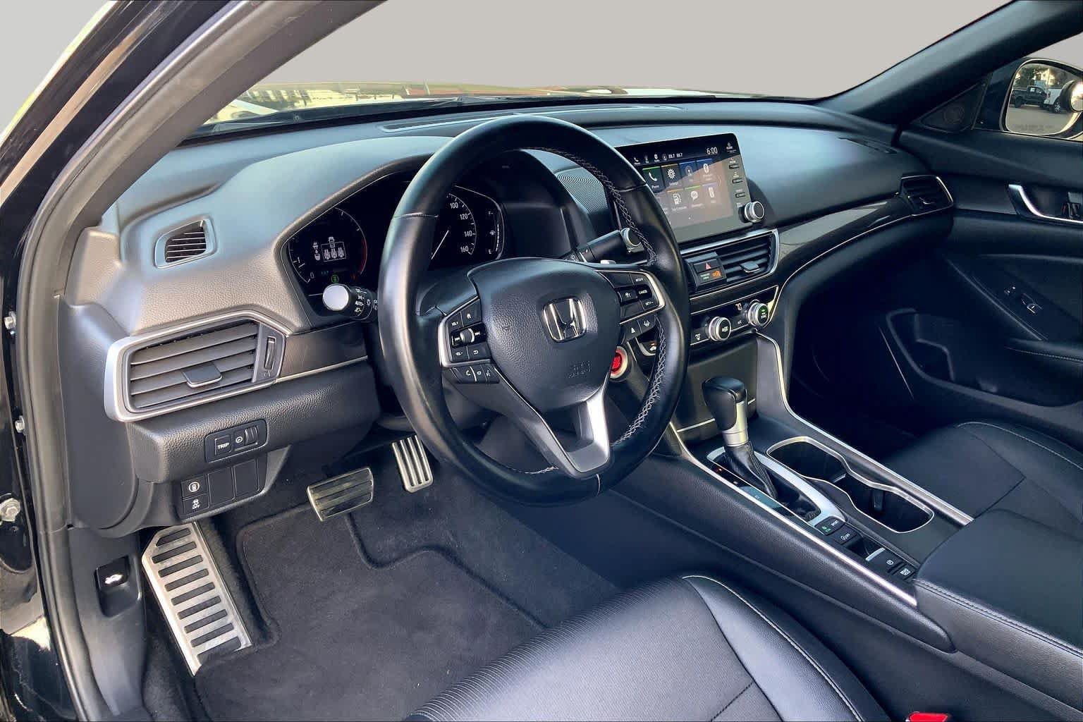 Used 2021 Honda Accord Sport image 17