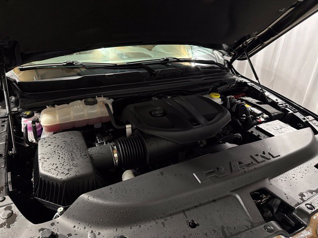Used 2026 RAM 1500 Laramie AWD/4WD image 22