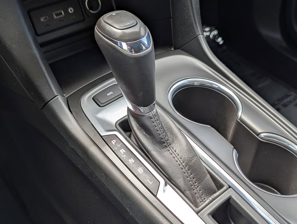 Used 2019 Chevrolet Equinox LT AWD/4WD image 42