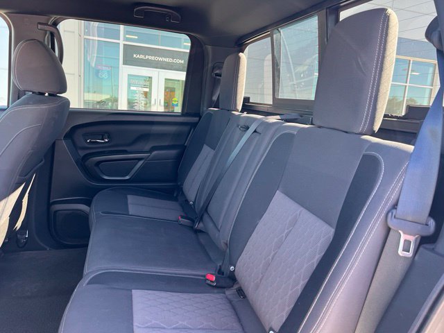 Used 2024 Nissan Titan SV w/ SV Convenience Package AWD/4WD image 10