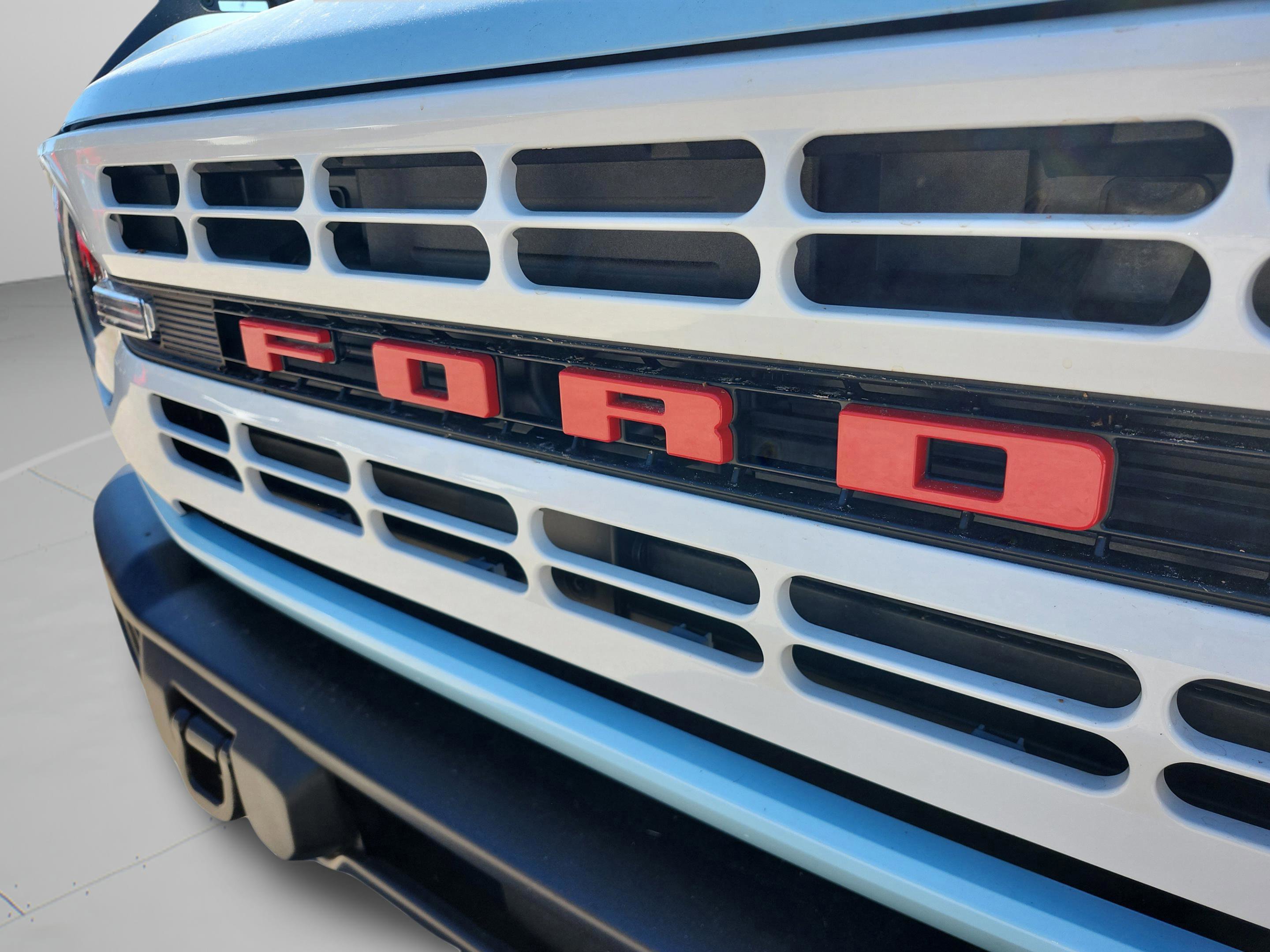 New 2025 Ford Bronco Heritage Edition image 9