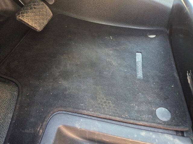 Used 2020 Mercedes-Benz Metris Passenger w/ Premium Safety Package image 14
