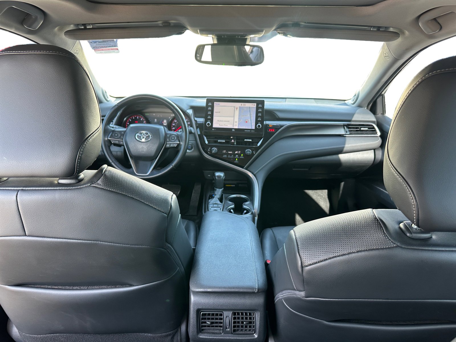 Used 2022 Toyota Camry XSE w/ Navigation Package FWD image 10