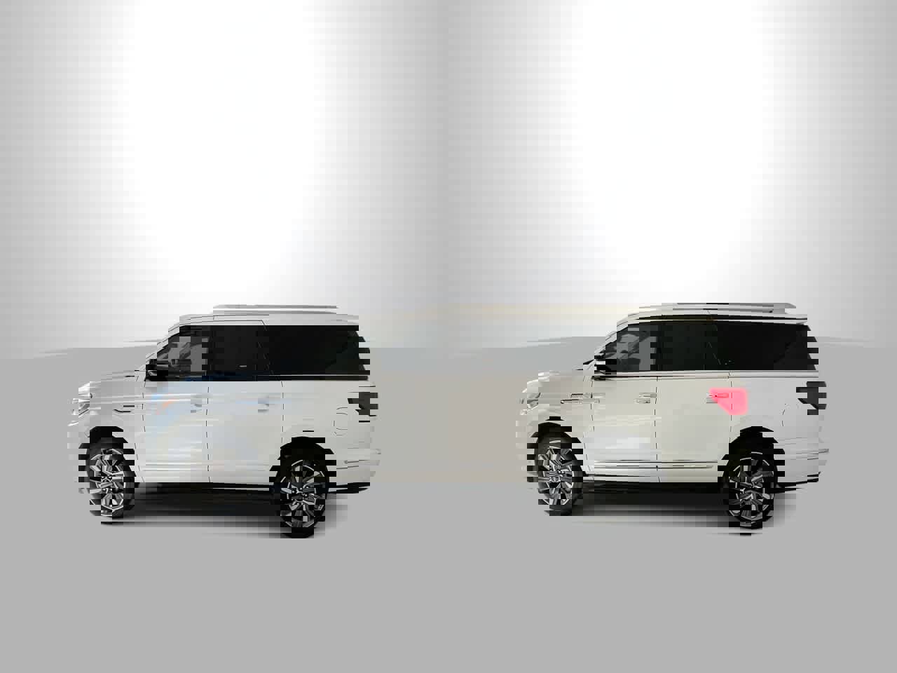 Used 2019 Lincoln Navigator L Reserve AWD/4WD image 5