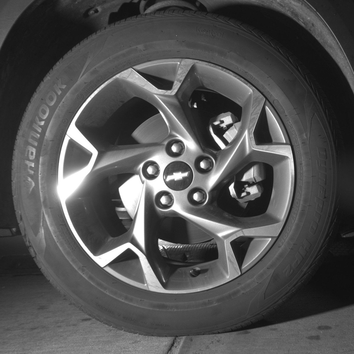 Used 2025 Chevrolet Trax LT FWD image 13