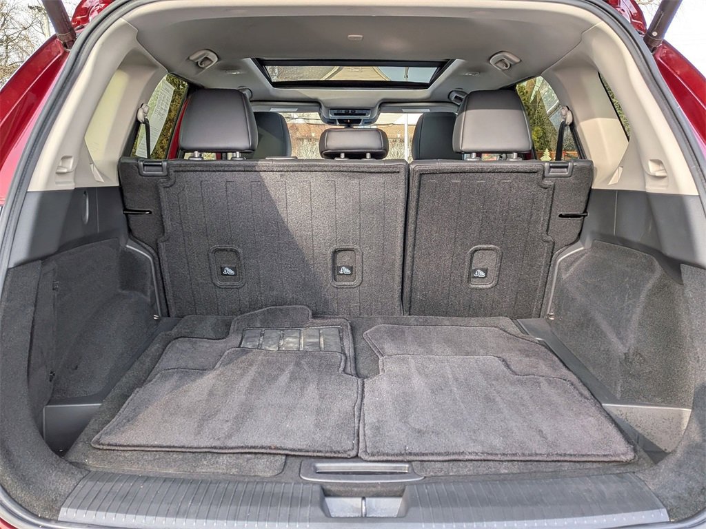 Used 2024 Nissan Rogue SV w/ SV Premium Package image 19