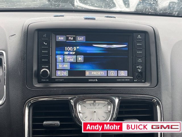 Used 2016 Chrysler Town & Country Touring w/ Driver Convenience Group FWD image 33