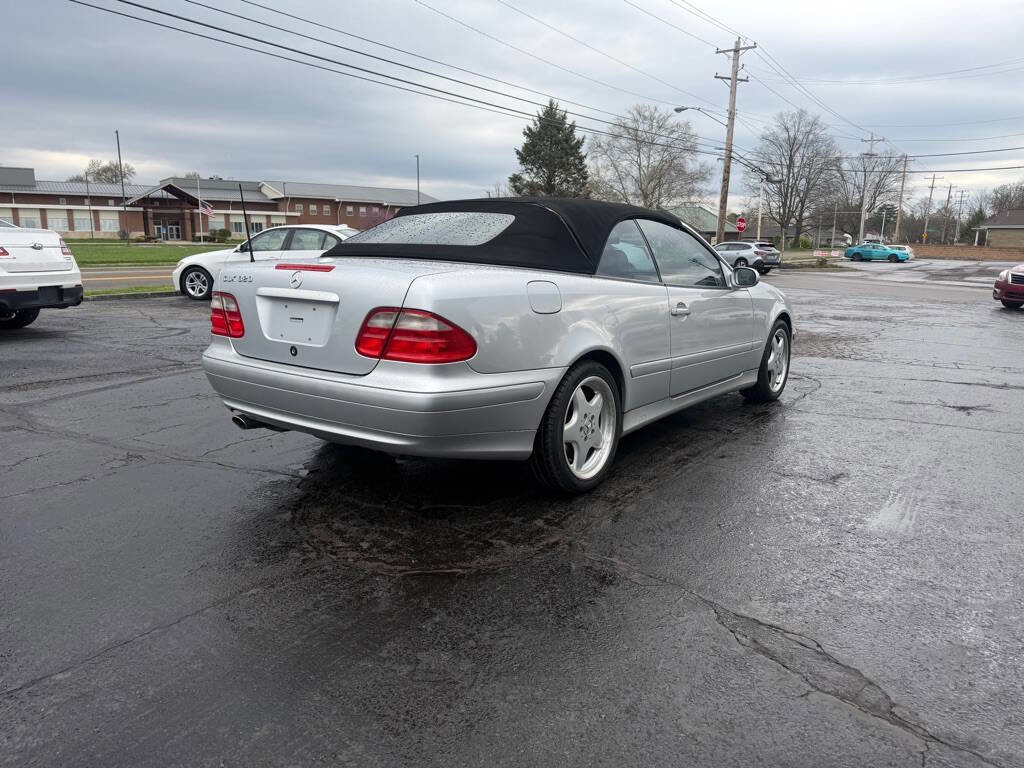 Used 2002 Mercedes-Benz CLK 320 Cabriolet image 7