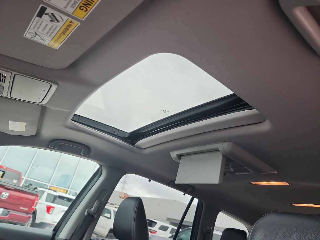 Used 2017 Honda Pilot EX-L image 10