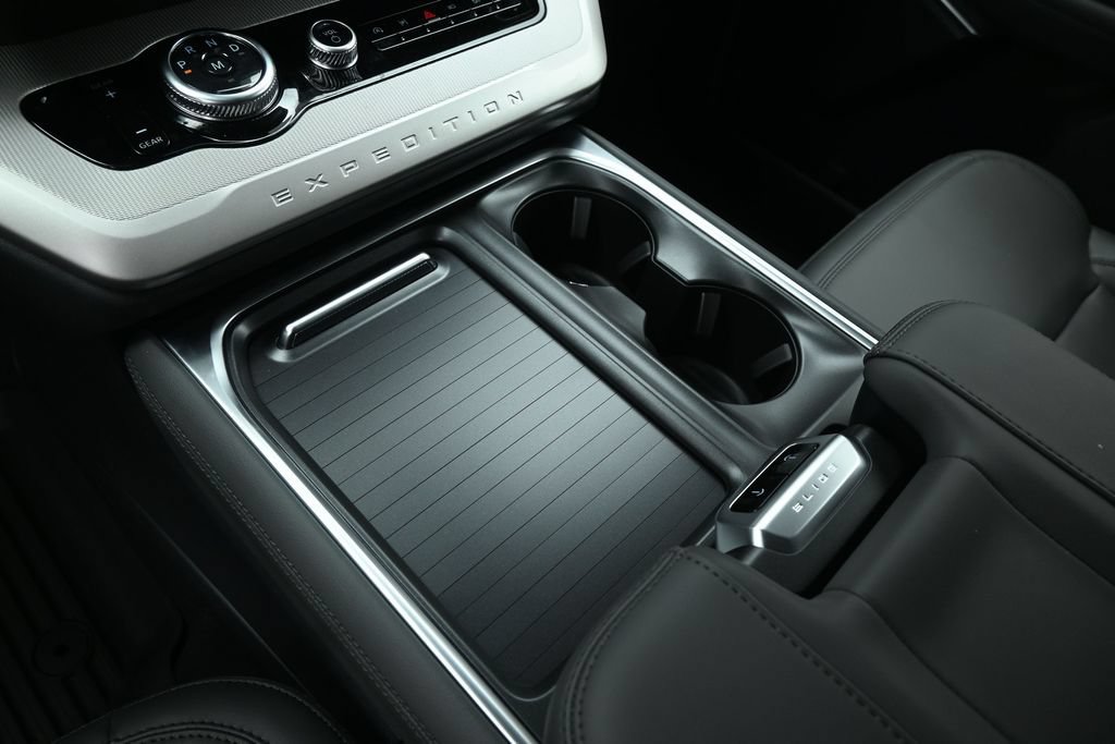 New 2027 Ford Expedition Max Active AWD/4WD image 13