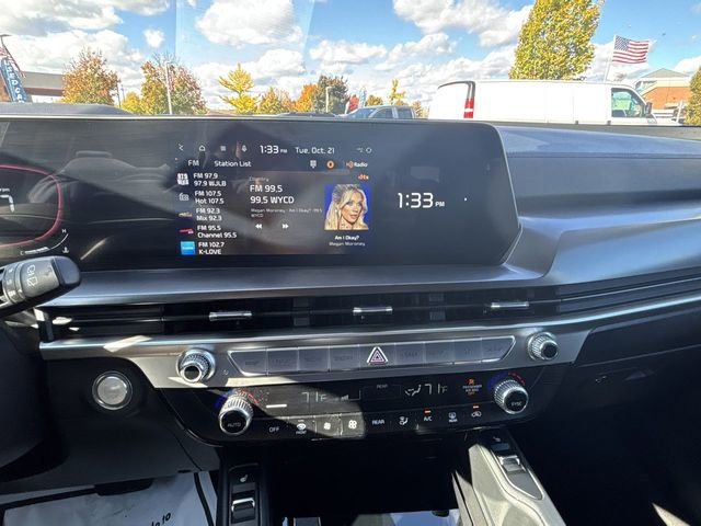 Used 2023 Kia Telluride S image 17