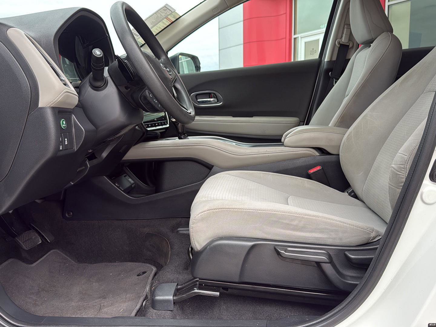 Used 2020 Honda HR-V EX image 15